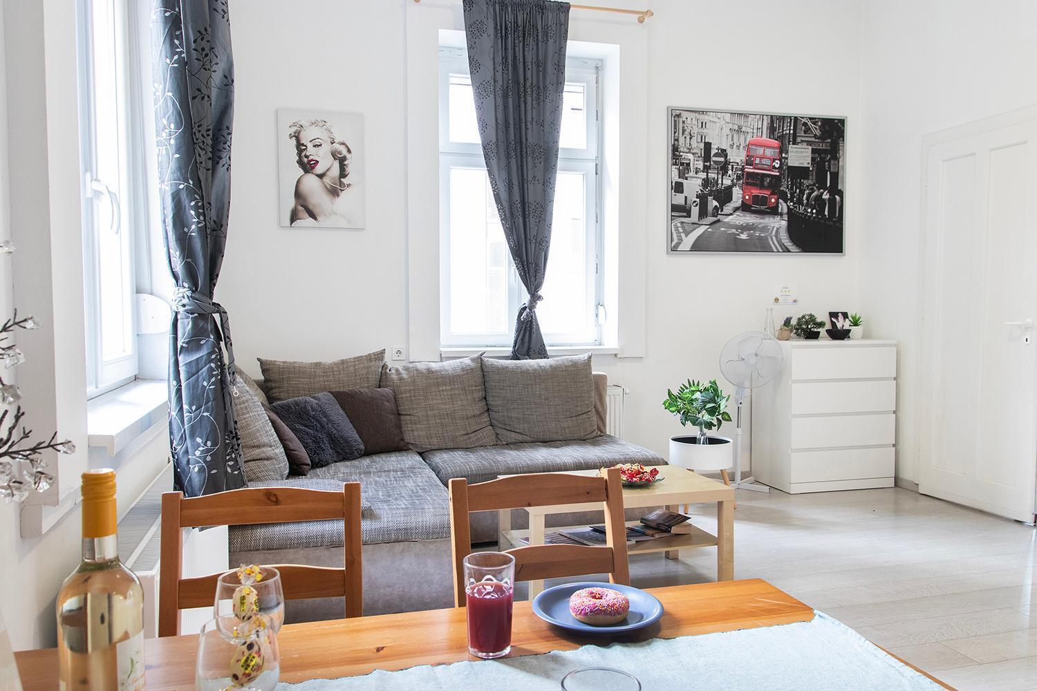Dora Apartment Near Buda Castle With Parking! Budapeste Exterior foto