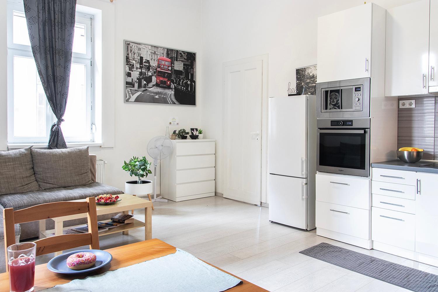 Dora Apartment Near Buda Castle With Parking! Budapeste Exterior foto