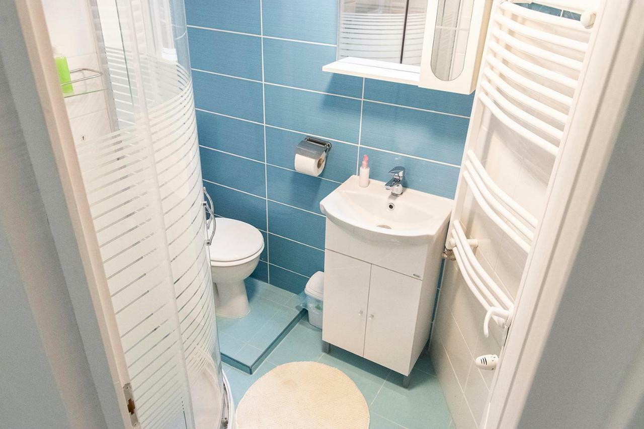 Dora Apartment Near Buda Castle With Parking! Budapeste Exterior foto